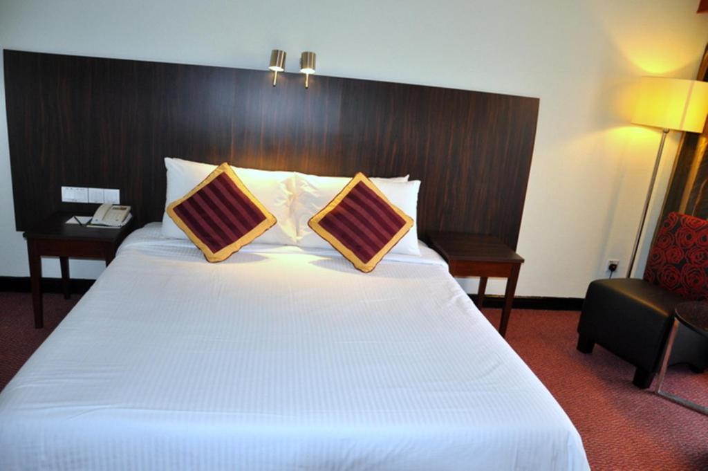 Grand Continental 3*